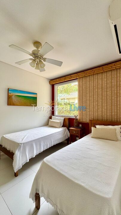 Casa para aluguel de temporada em São Sebastião (Praia da Baleia)