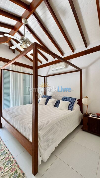Casa para aluguel de temporada em São Sebastião (Praia da Baleia)