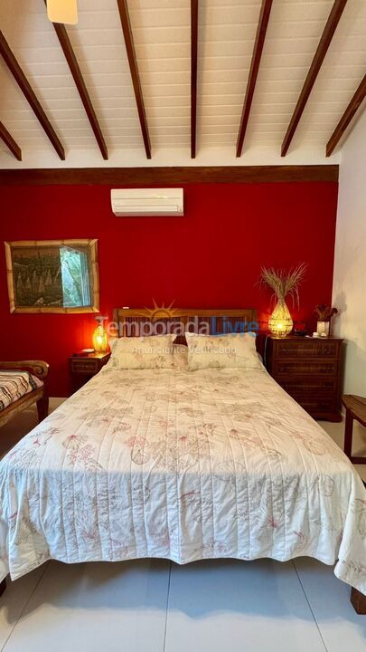 Casa para aluguel de temporada em São Sebastião (Praia da Baleia)