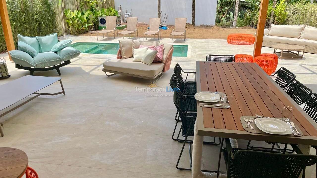 Casa para aluguel de temporada em São Sebastião (Praia da Baleia)