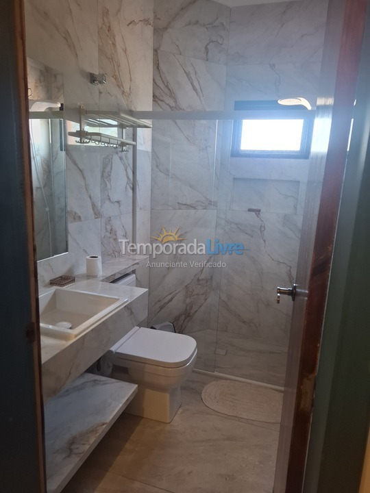 Casa para alquiler de vacaciones em Bertioga (Condominio Morada da Praia)