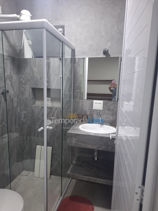 Casa para aluguel de temporada em Bertioga (Condominio Morada da Praia)