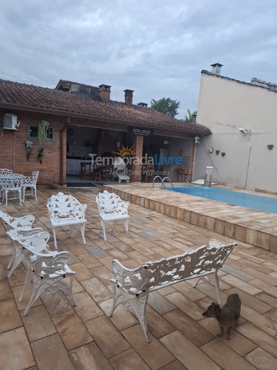 Casa para aluguel de temporada em Bertioga (Condominio Morada da Praia)