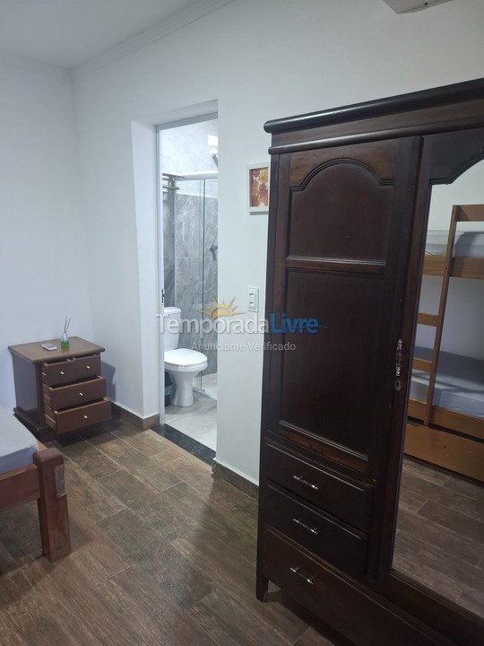 Casa para aluguel de temporada em Bertioga (Condominio Morada da Praia)