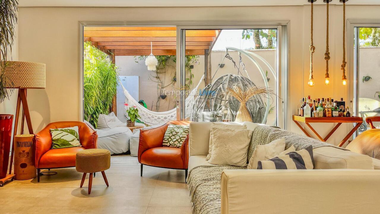 Casa para alquiler de vacaciones em São Sebastião (Juquehy)