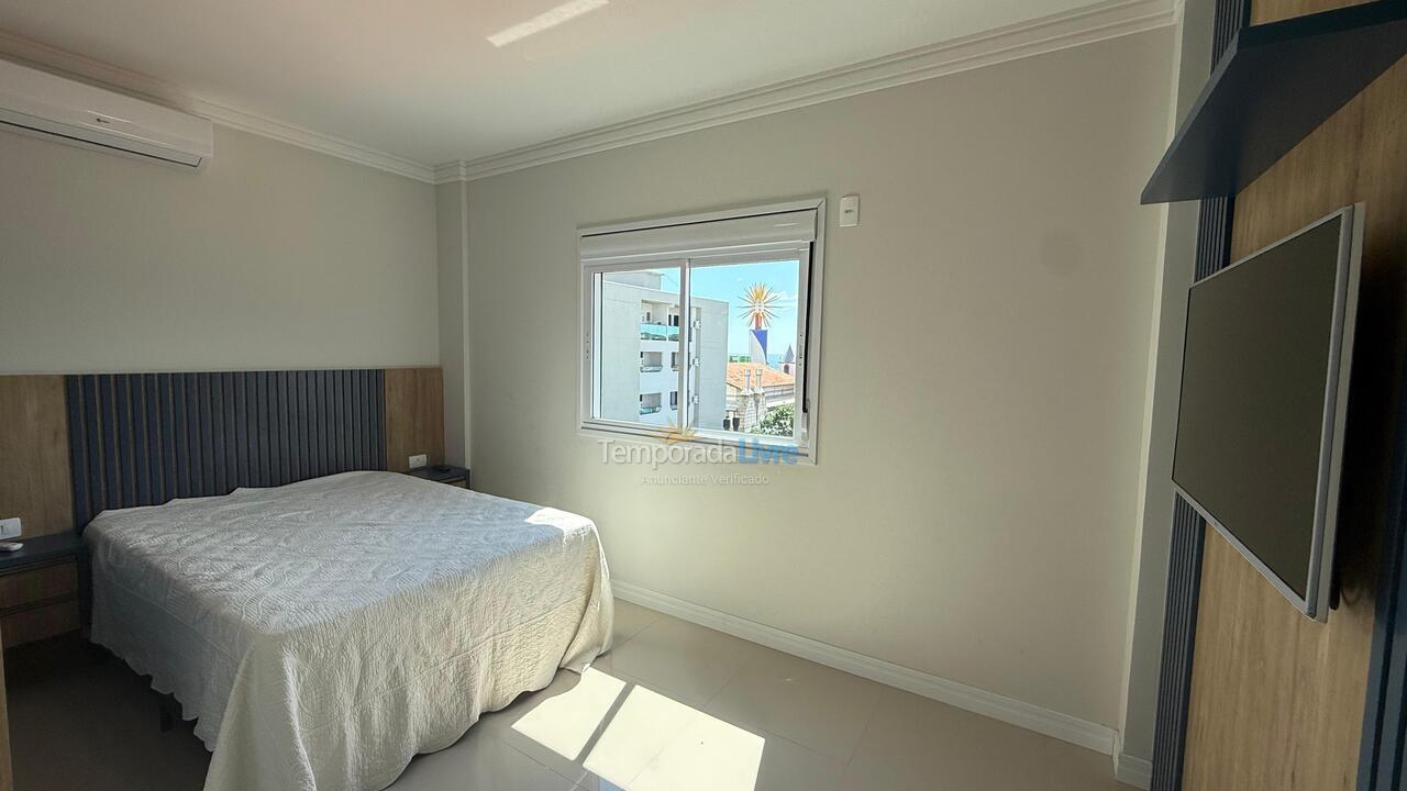 Apartamento para aluguel de temporada em Bombinhas (Praia de Bombinhas)
