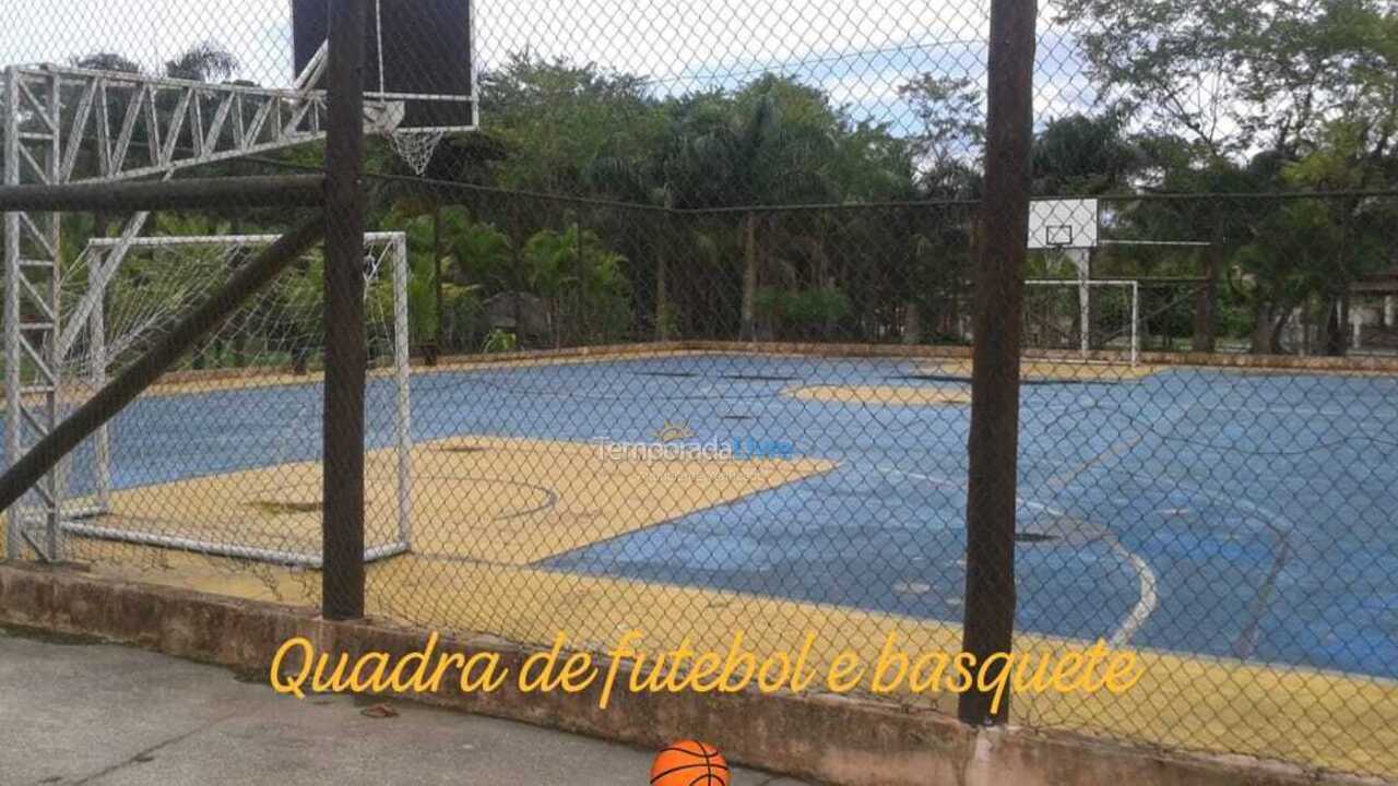 Casa para alquiler de vacaciones em Caraguatatuba (Praia da Mococa)