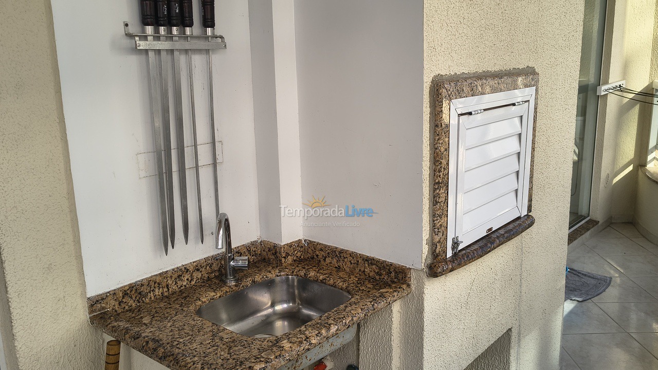Apartamento para alquiler de vacaciones em Itapema (Meia Praia)