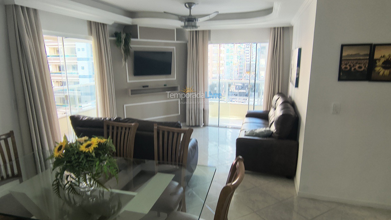 Apartamento para alquiler de vacaciones em Itapema (Meia Praia)