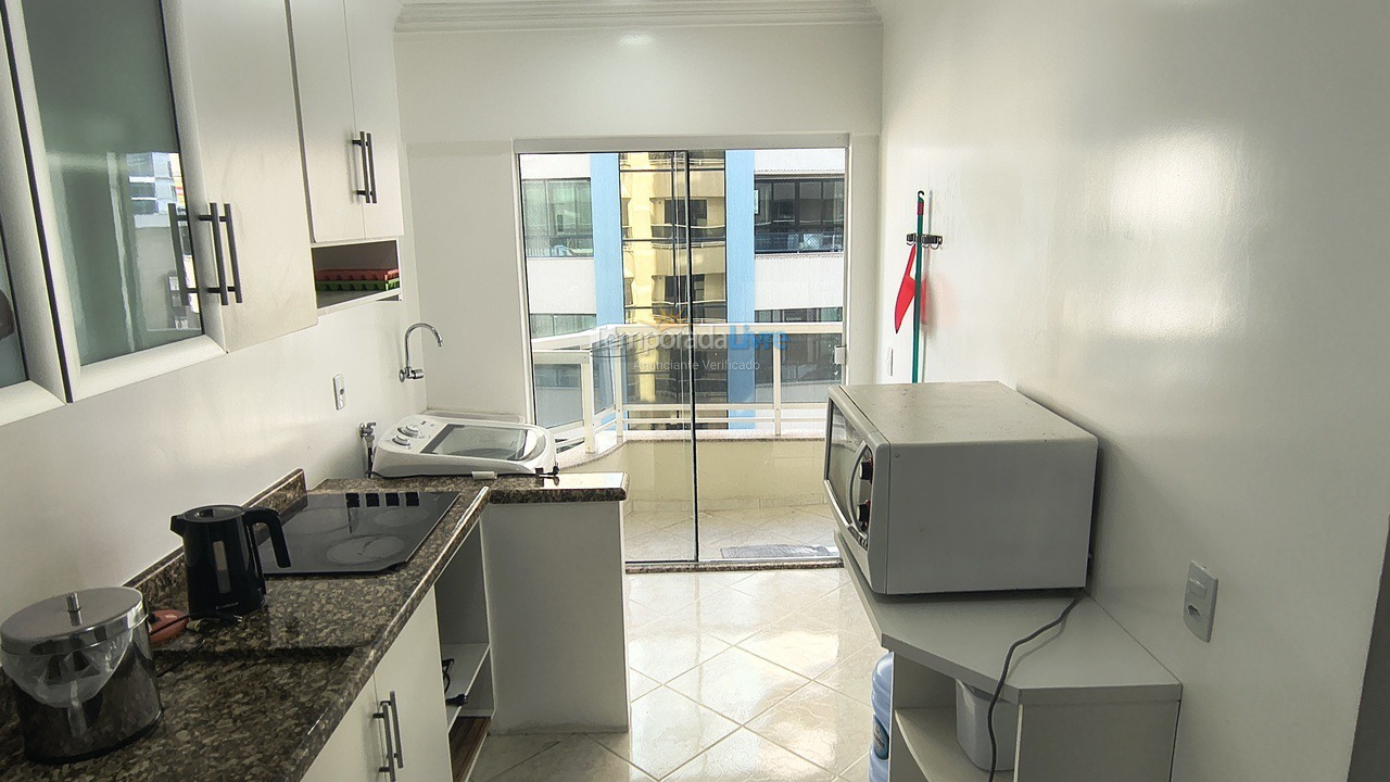 Apartamento para alquiler de vacaciones em Itapema (Meia Praia)