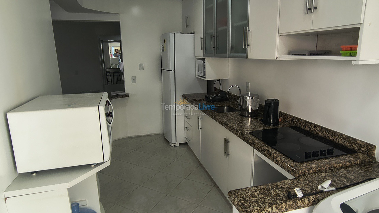 Apartamento para alquiler de vacaciones em Itapema (Meia Praia)