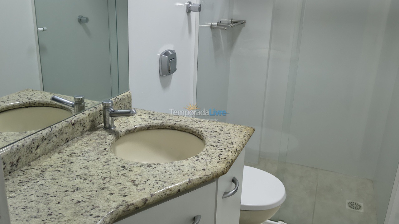 Apartamento para alquiler de vacaciones em Itapema (Meia Praia)