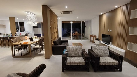 Maresias Beach - Beachfront Condominium