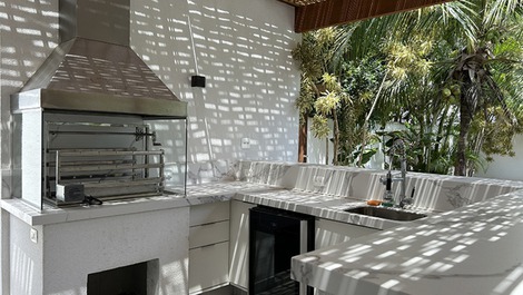 Maresias Beach - Beachfront Condominium