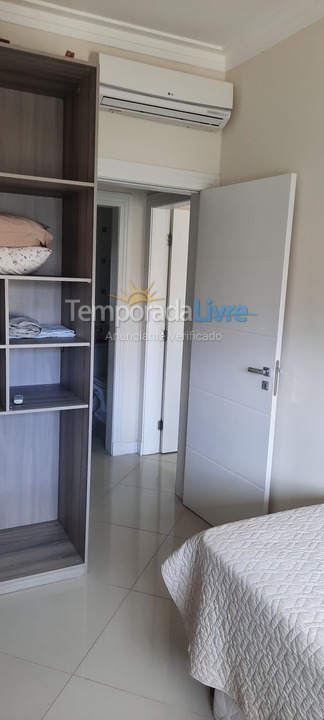 Apartamento para aluguel de temporada em Bombinhas (Praia de Bombinhas)