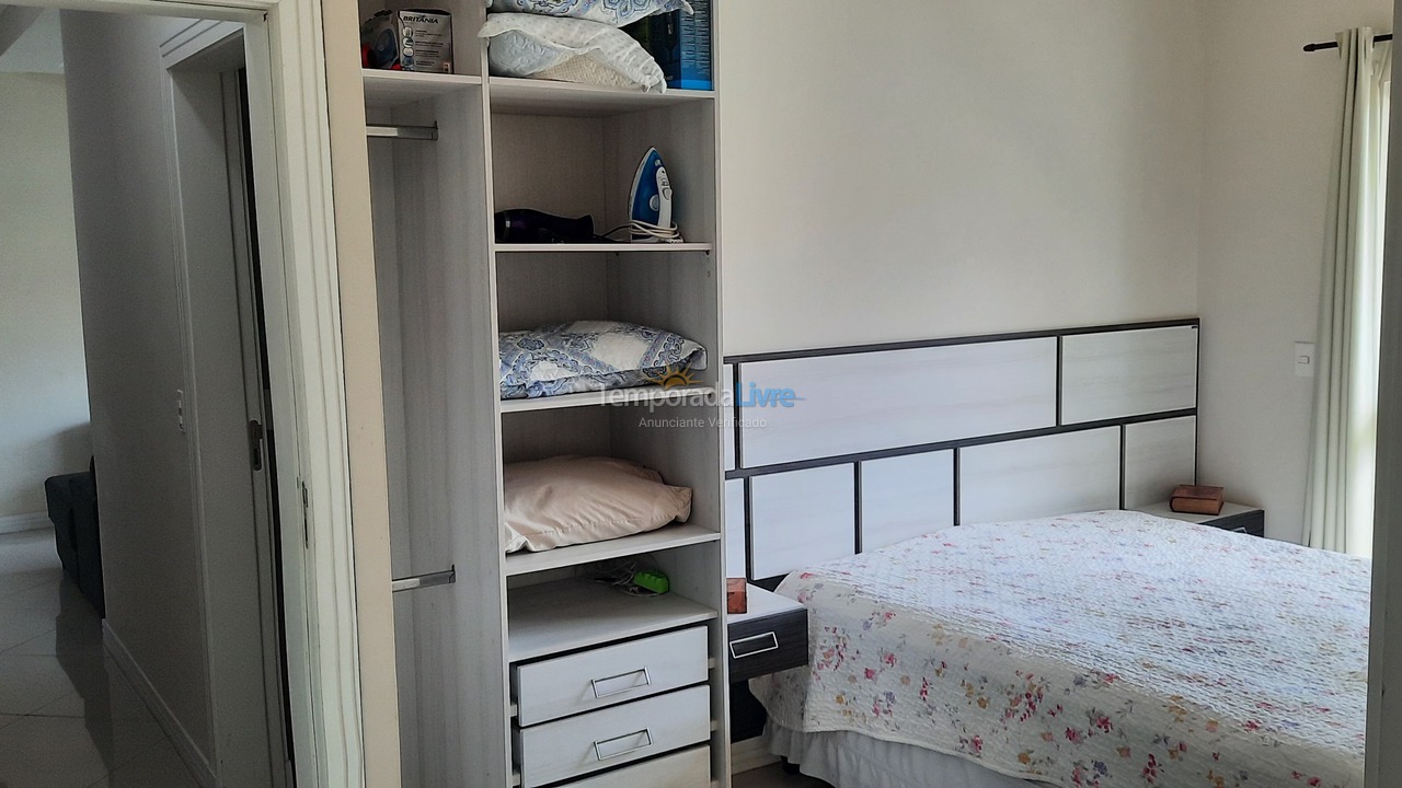 Apartamento para aluguel de temporada em Bombinhas (Praia de Bombinhas)