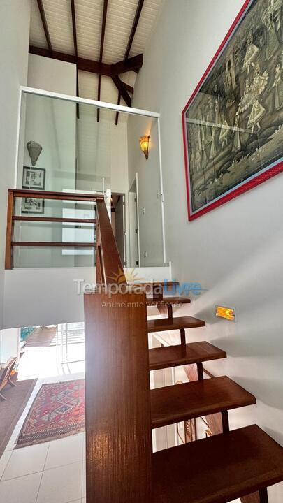 Casa para alquiler de vacaciones em São Sebastião (Praia da Baleia)