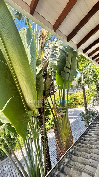 Casa para alquiler de vacaciones em São Sebastião (Praia da Baleia)