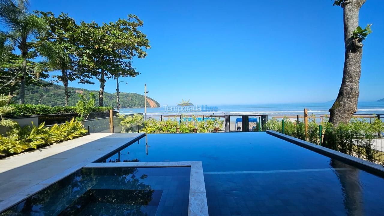 Casa para aluguel de temporada em São Sebastião (Praia da Baleia)