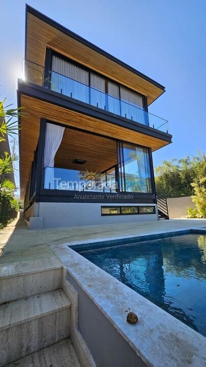 Casa para aluguel de temporada em São Sebastião (Praia da Baleia)