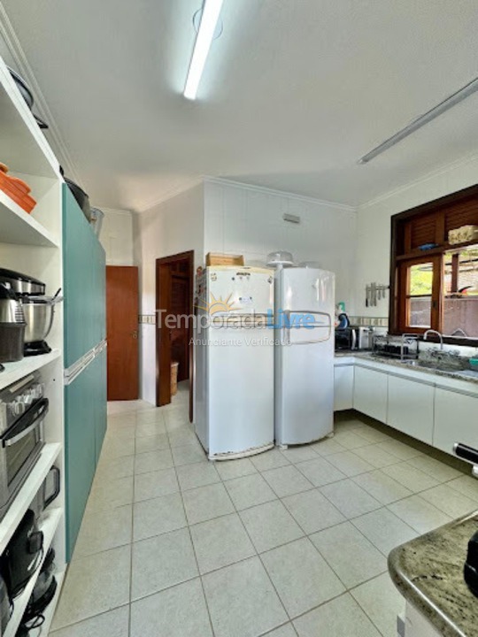 House for vacation rental in São Sebastião (Praia da Baleia)