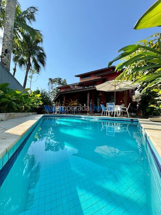 House for vacation rental in São Sebastião (Praia da Baleia)