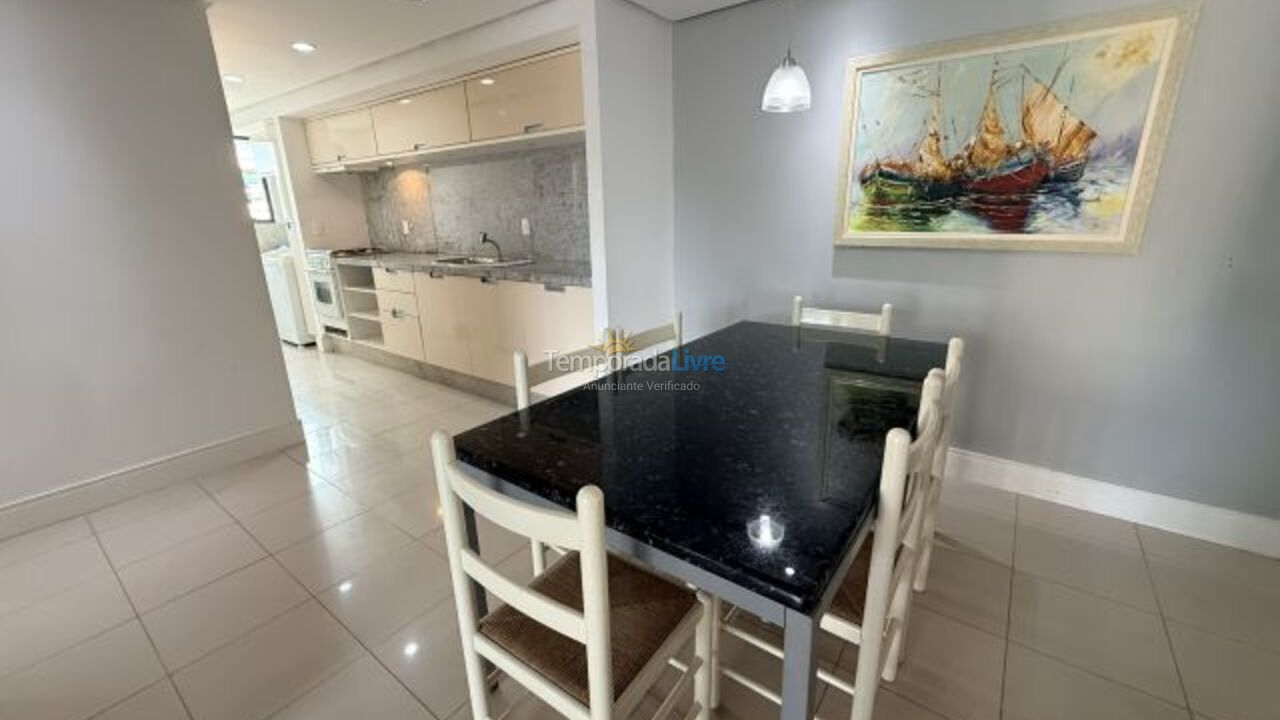 Apartment for vacation rental in Bombinhas (Praia de Bombas)
