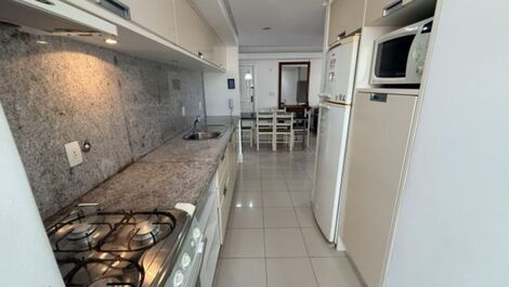 Apartment with a side view, 50 meters from Bombas Beach.