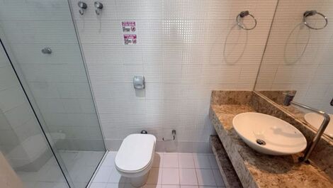Apartment with a side view, 50 meters from Bombas Beach.