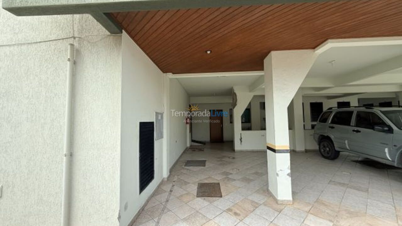 Apartment for vacation rental in Bombinhas (Praia de Bombas)