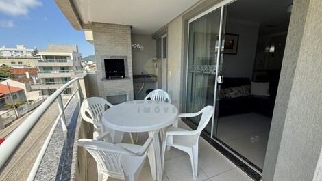 Side apartment on Bombas beach. Partial sea view.