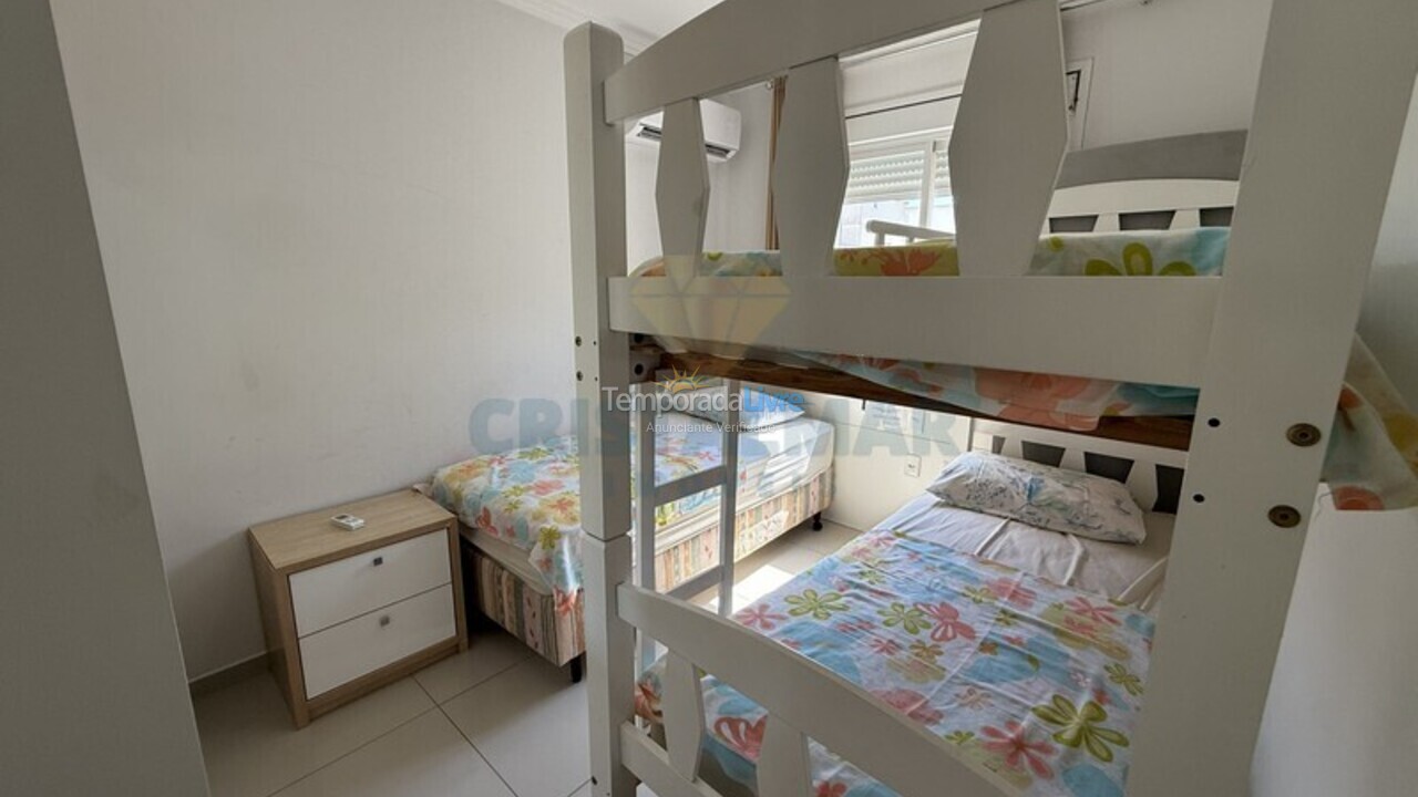 Apartment for vacation rental in Bombinhas (Praia de Bombas)
