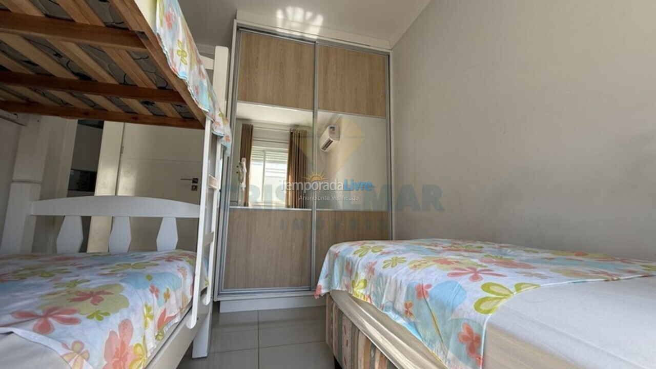 Apartment for vacation rental in Bombinhas (Praia de Bombas)