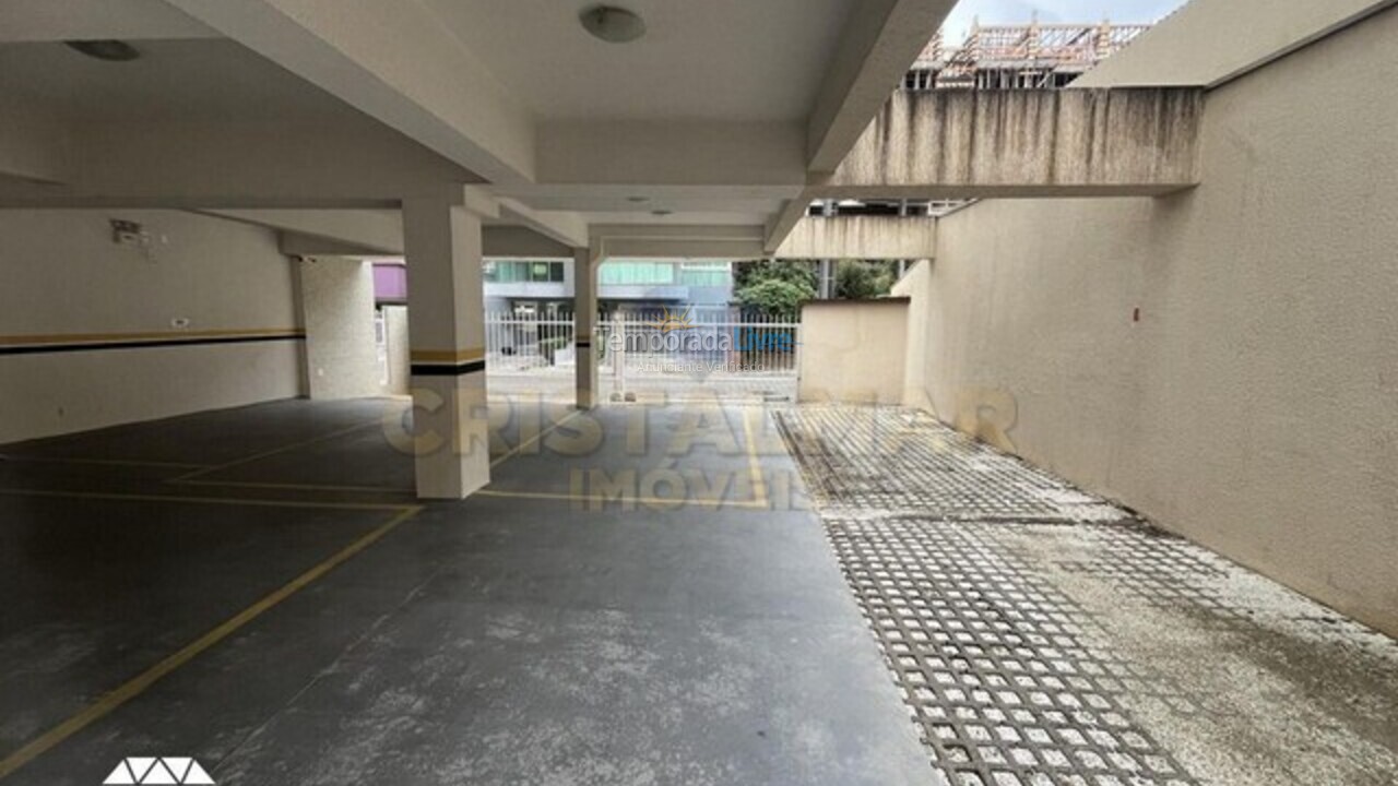 Apartment for vacation rental in Bombinhas (Praia de Bombas)