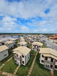 Chale Resort em Santo Amaro Piscina, Ar e Conforto para até 12 Pessoas