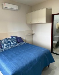 Chale Resort em Santo Amaro Piscina, Ar e Conforto para até 12 Pessoas