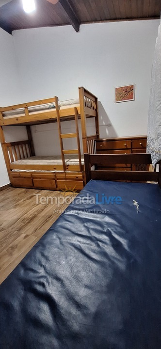 Casa para aluguel de temporada em São Sebastião (Boiçucanga)
