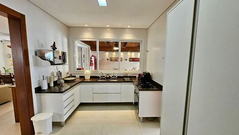 LUXURIOUS HOUSE ON JUQUEHY BEACH