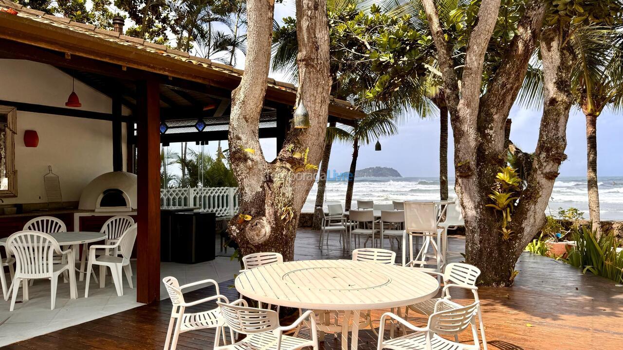 Casa para alquiler de vacaciones em São Sebastião (Praia da Baleia)