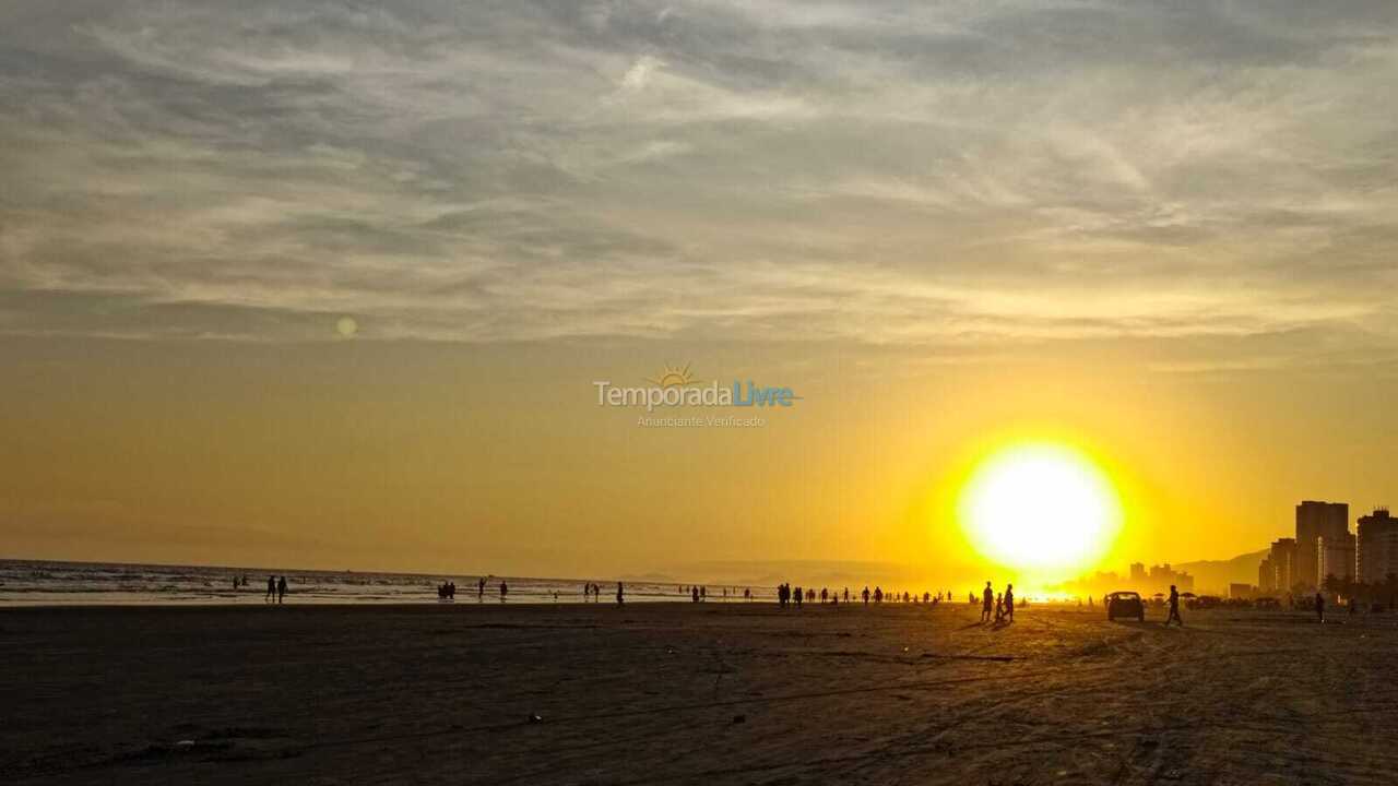 Apartamento para alquiler de vacaciones em Praia Grande (Vila Tupi)
