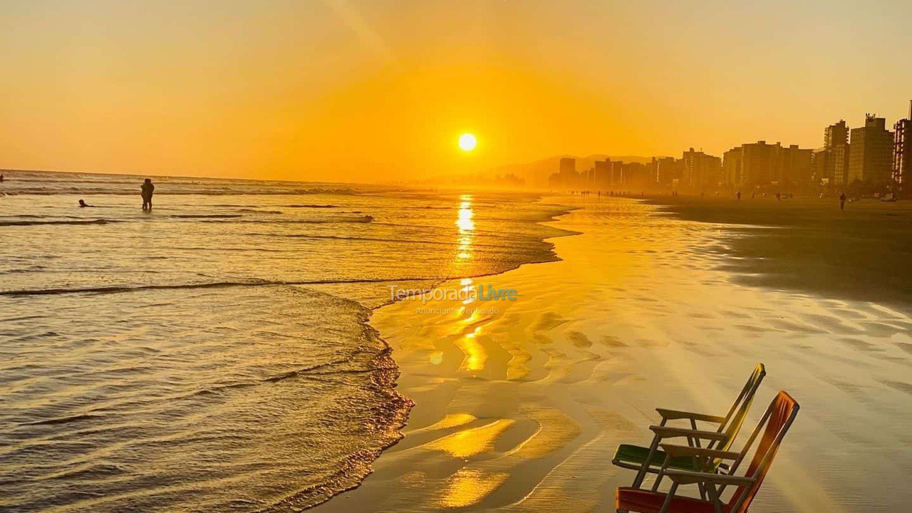 Apartamento para alquiler de vacaciones em Praia Grande (Vila Tupi)