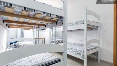 Quarto Compartilhado da Zona Sul (Rocinha)