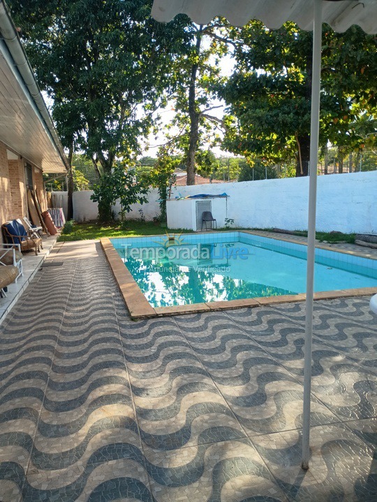 Casa para aluguel de temporada em Guarujá (Enseada)