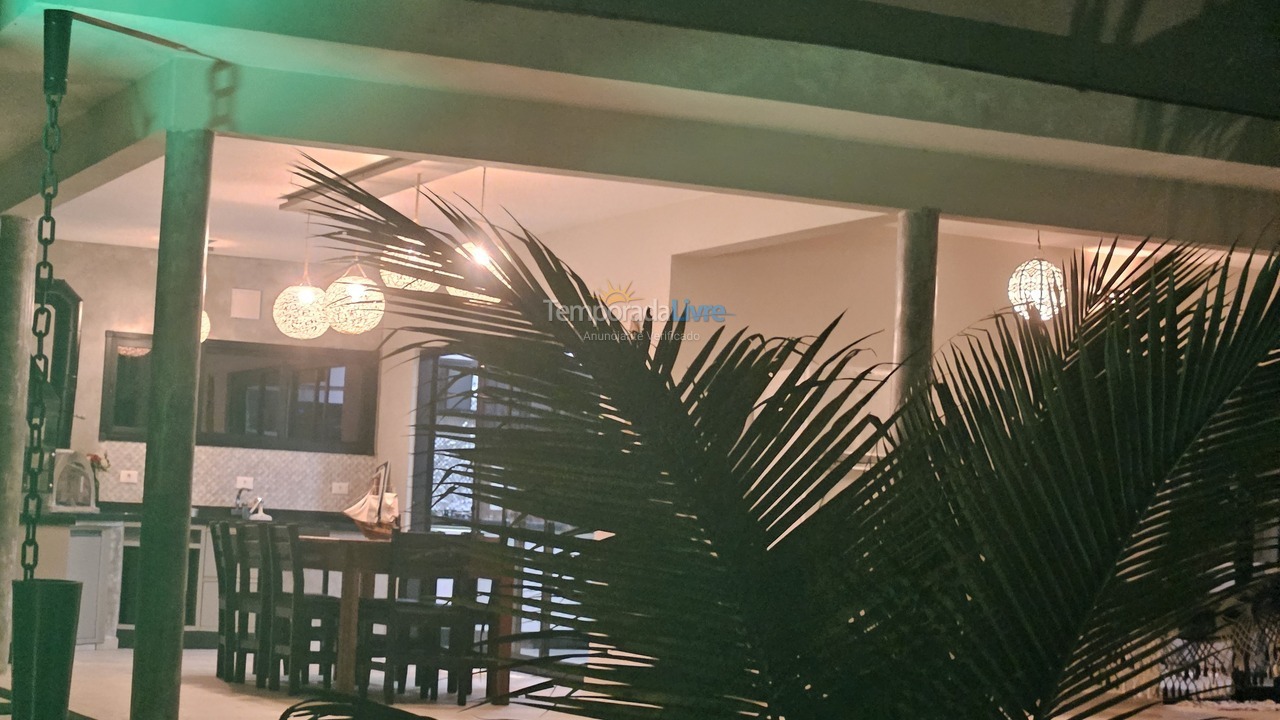 House for vacation rental in Ubatuba (Itamambuca Condominio)