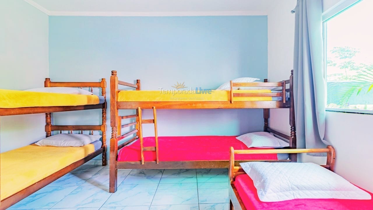 Casa para alquiler de vacaciones em Ubatuba (Itaguá)