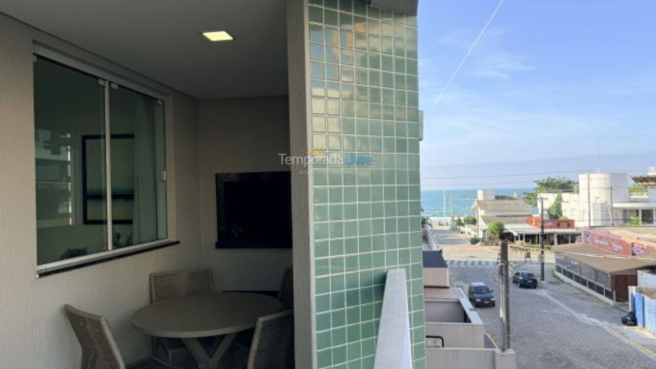 Apartamento para aluguel de temporada em Bombinhas (Praia de Bombas)