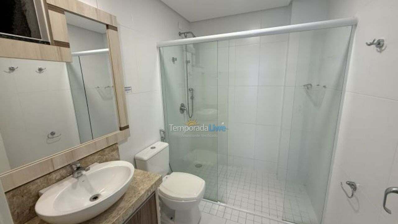 Apartamento para aluguel de temporada em Bombinhas (Praia de Bombas)