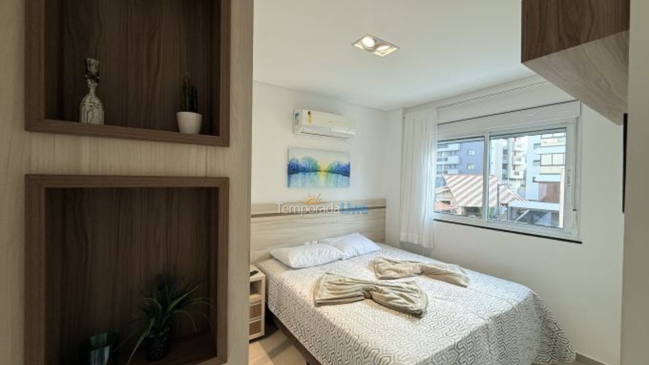 Apartamento para aluguel de temporada em Bombinhas (Praia de Bombas)