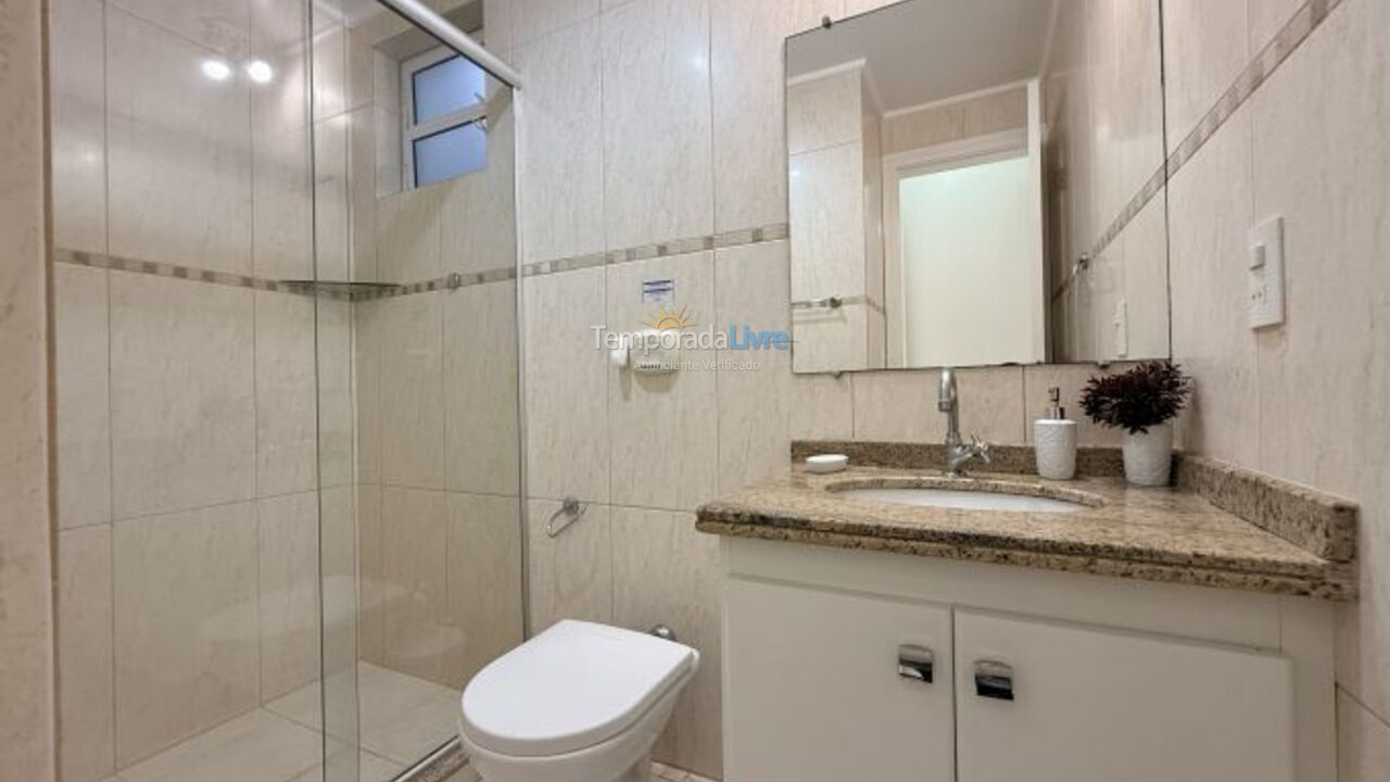 Apartment for vacation rental in Bombinhas (Praia de Bombas)