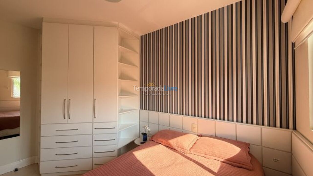 Apartment for vacation rental in Bombinhas (Praia de Bombas)